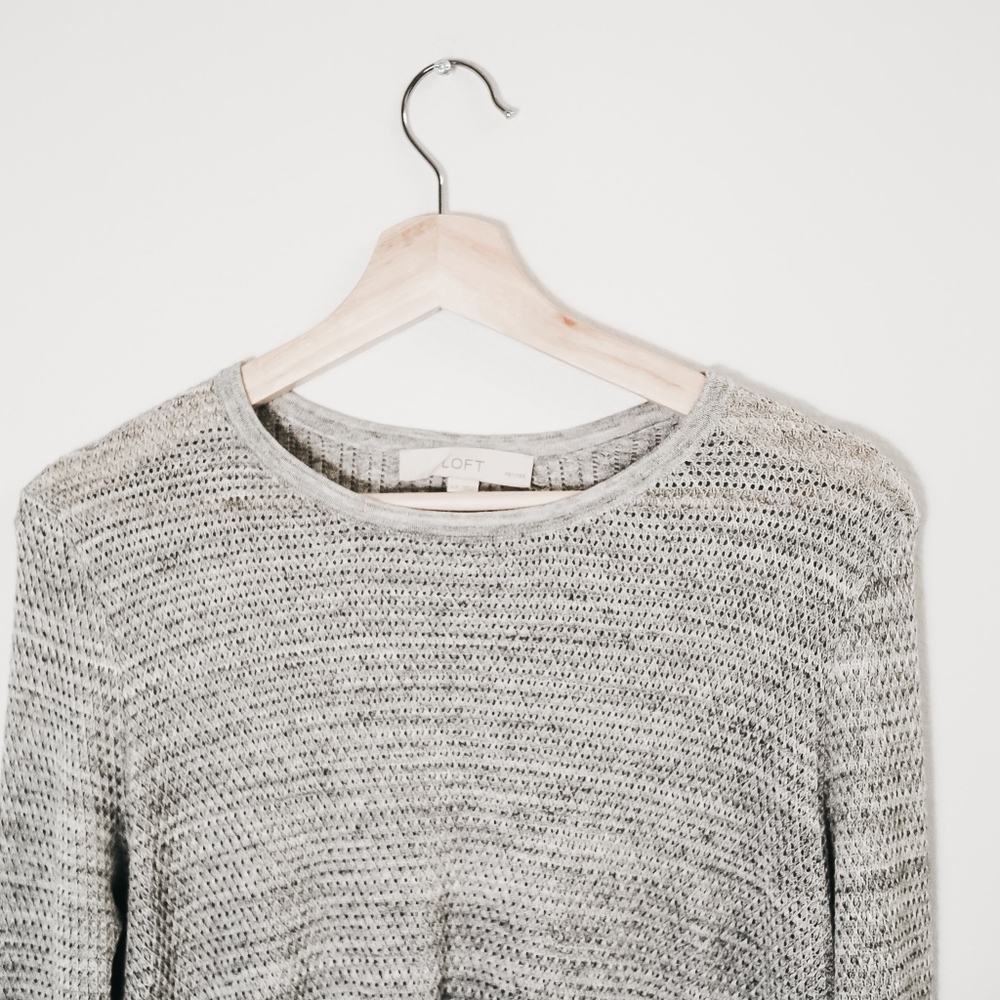 NWOT Loft Knit Sweater Gray Size L Petite